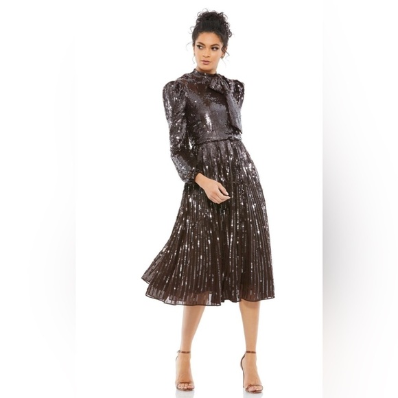 Mac Duggal 93642 NWTGlamorous High Neckline Sequin-embellished in Dark Chocolate - Picture 2 of 8